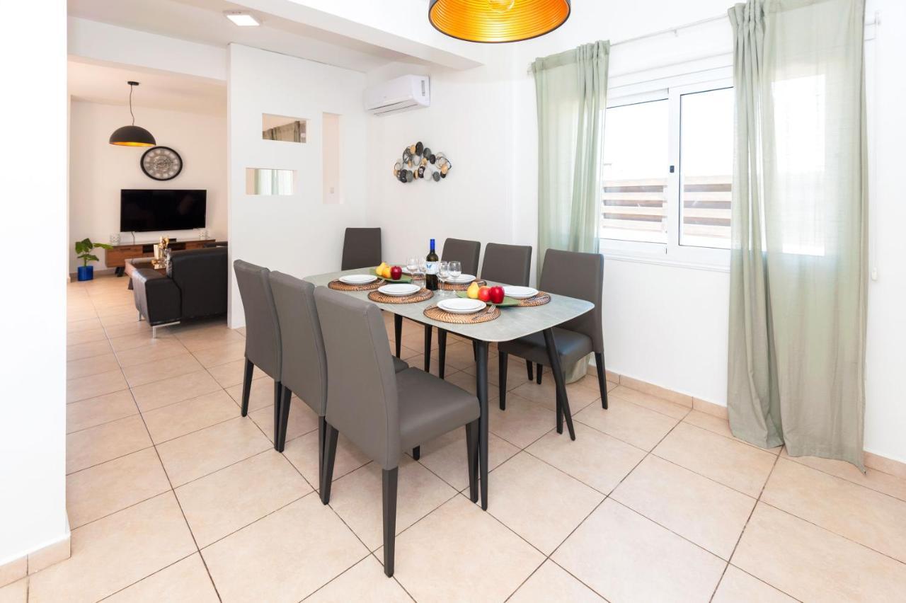 Villa White Star - 100M From Serena Beach Protaras Esterno foto
