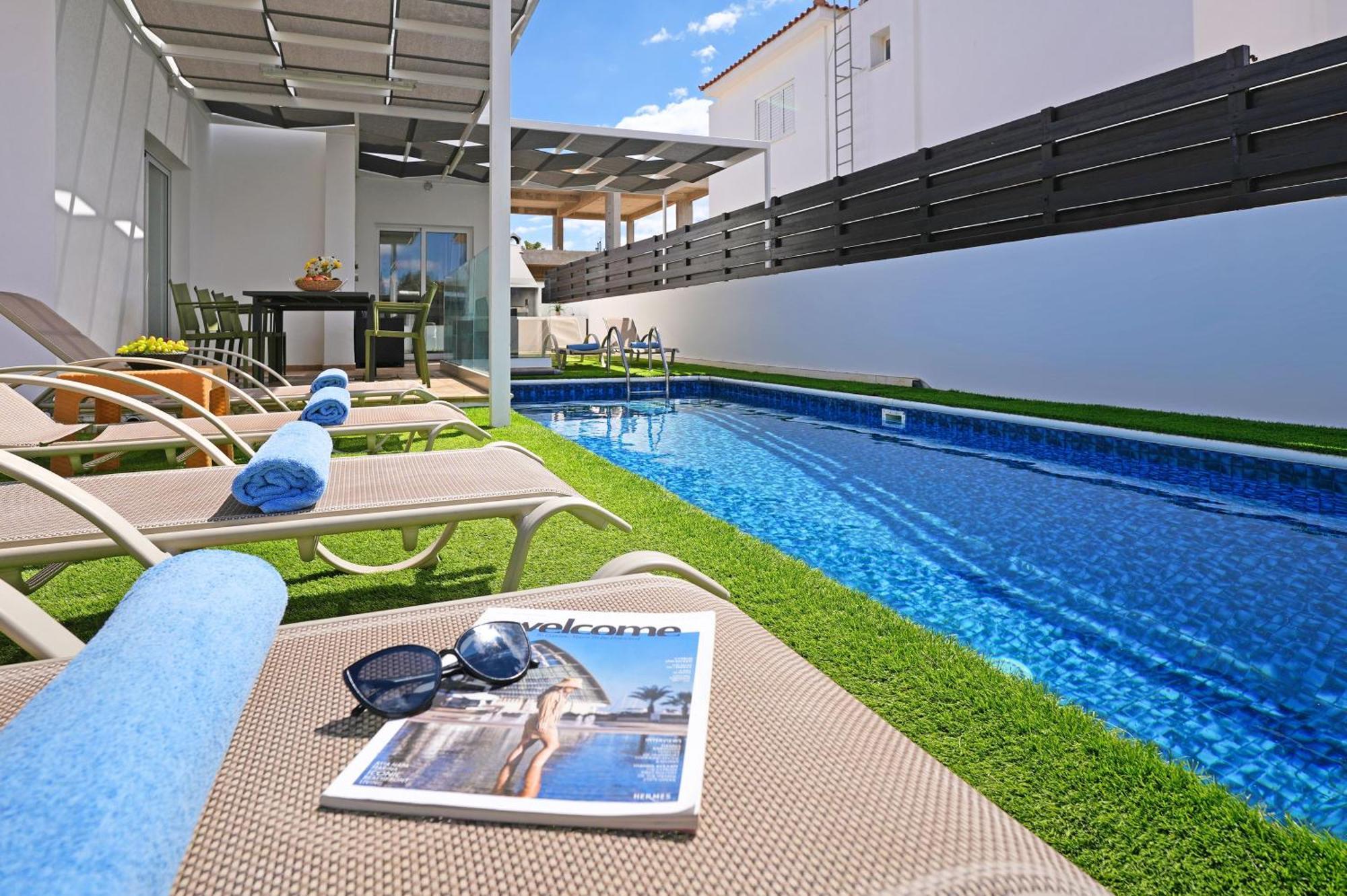 Villa White Star - 100M From Serena Beach Protaras Esterno foto